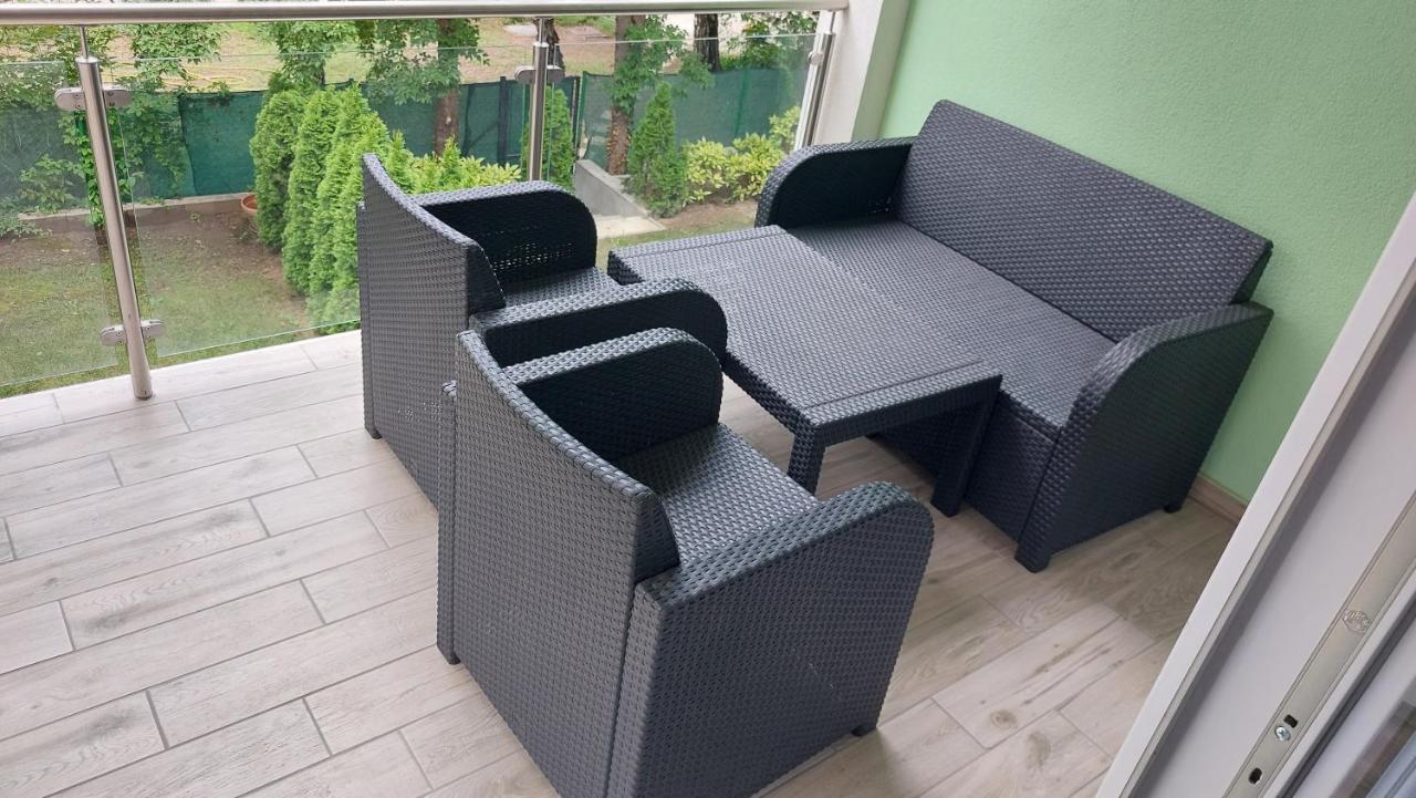 Lido Riviera Apartman バラトンレッレ エクステリア 写真