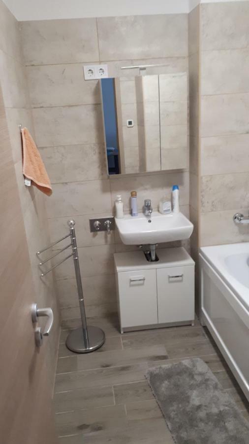 Lido Riviera Apartman バラトンレッレ エクステリア 写真