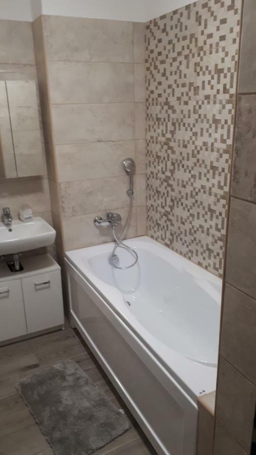 Lido Riviera Apartman バラトンレッレ エクステリア 写真
